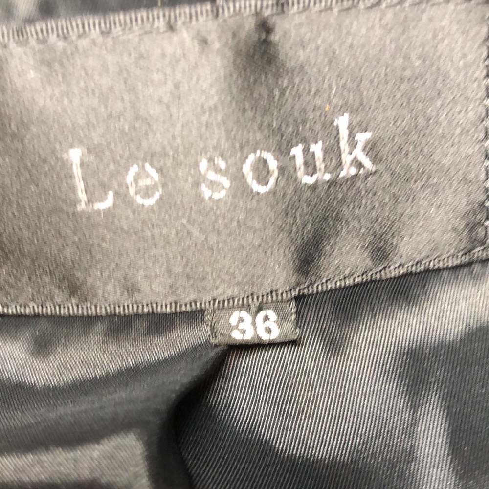 🔹Le Souk Double Breasted Velvet Blazer - Picture 3 of 9